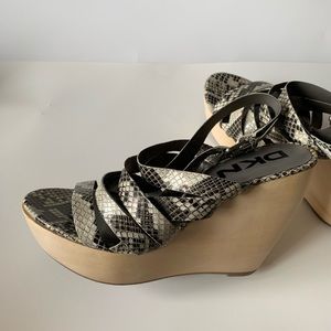 DKNYC snakeskin platform sandal